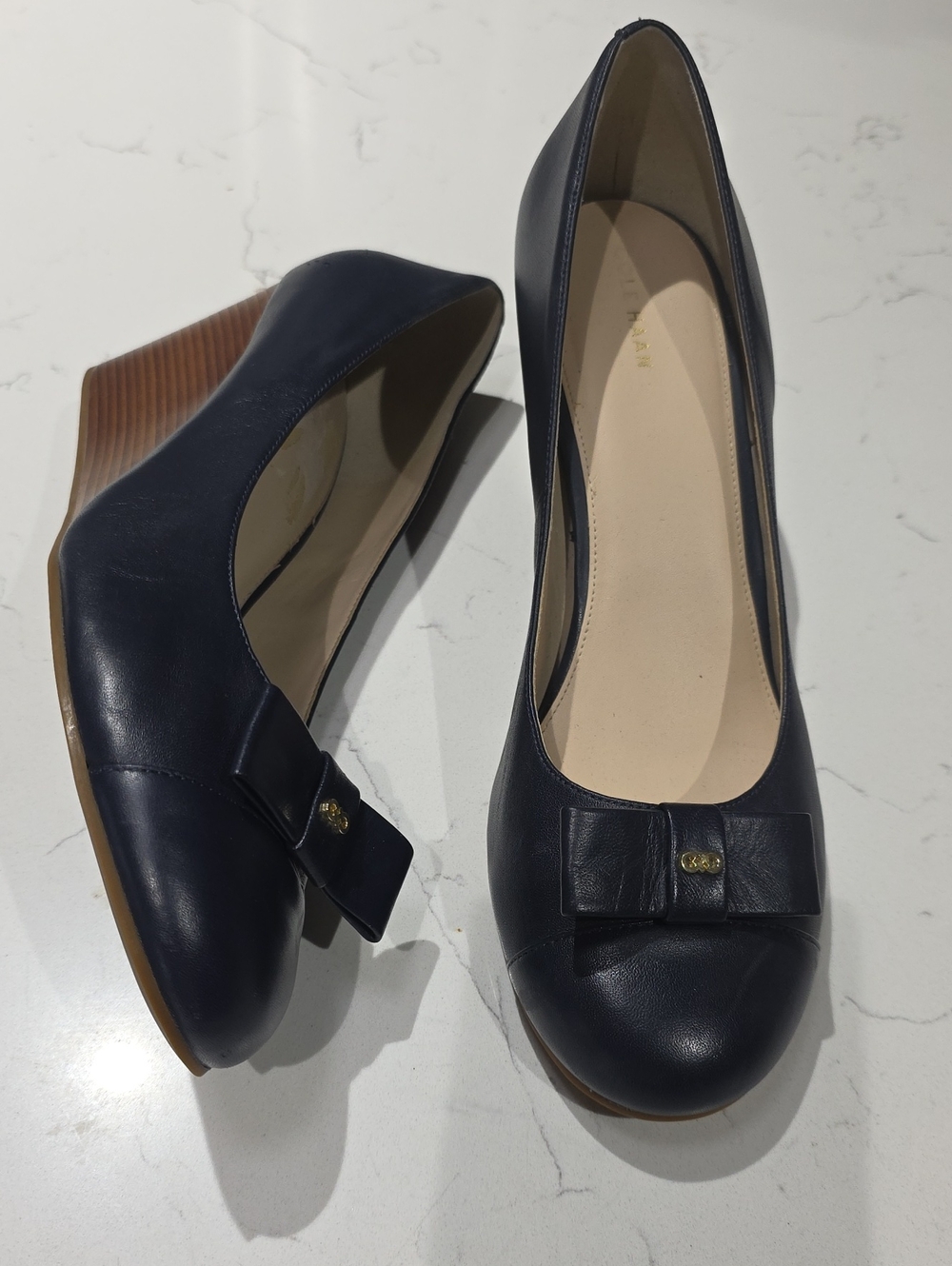 Cole Haan Navy Leather Wedge Pumps with Bow Size 11 B
